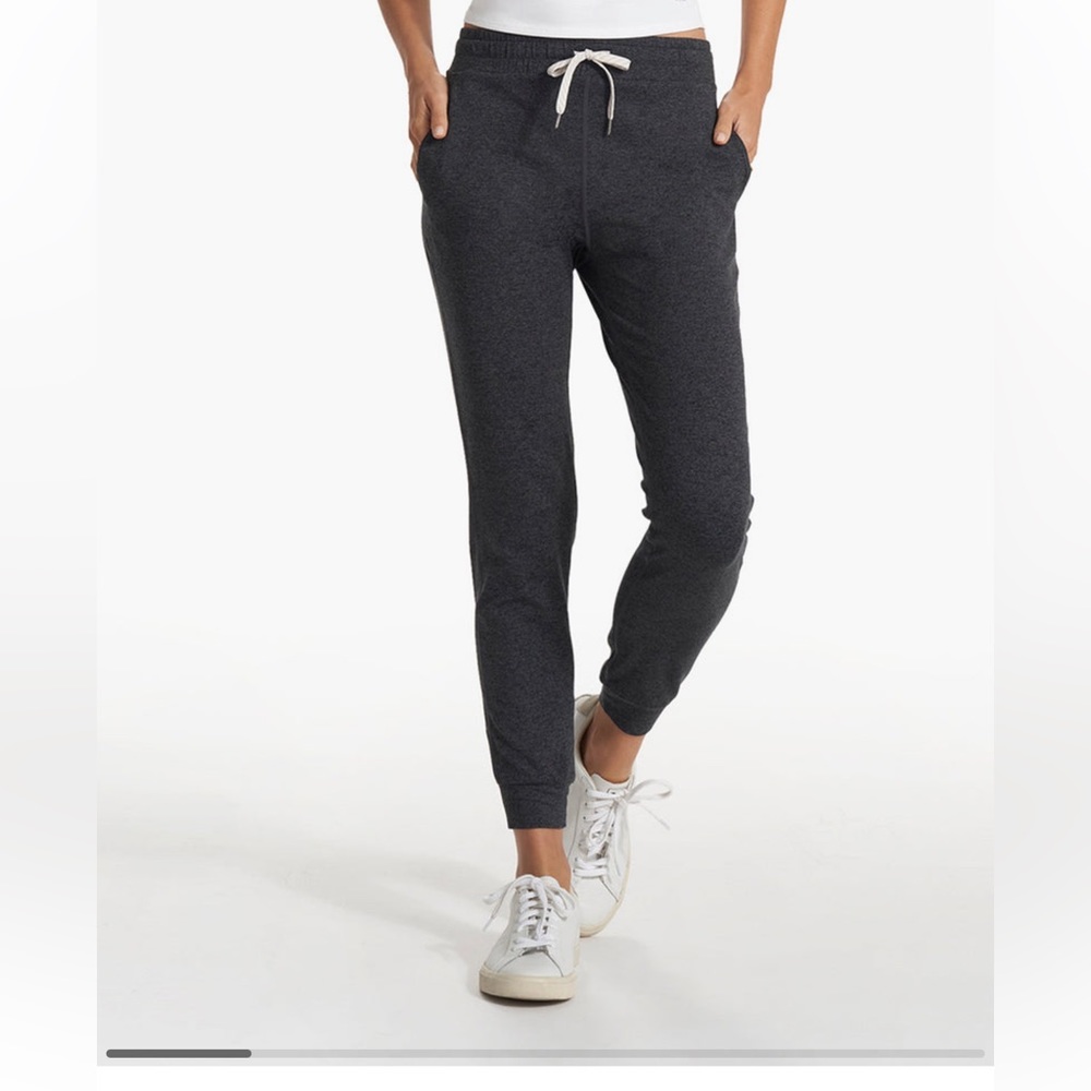 Vuori Joggers - Charcoal Heather